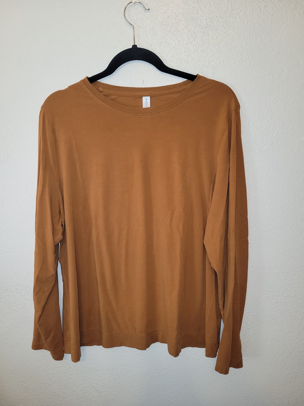 Athleta Outbound Long Sleeve Top Camel Brown Relaxed Crew Neck 1X Plus